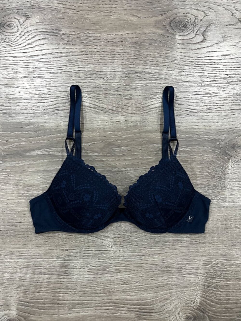 Victoria's Secret Sexy Tee Lacie Push-Up Bra (Navy Noir)